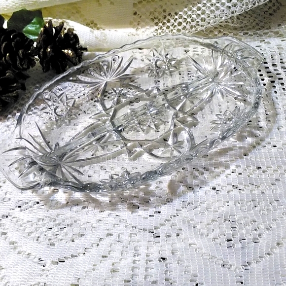 BEAUTIFUL! PRESCUT STAR OF DAVID DIVIDED TRAY WITH HANDLES, ANCHOR HOCKING! - Picture 5 of 14